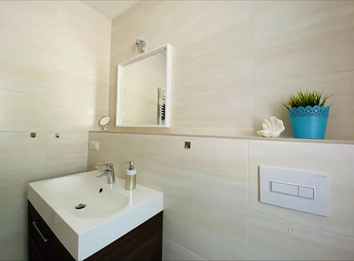 Bischofshof Apartment Sellin  Екстериор снимка